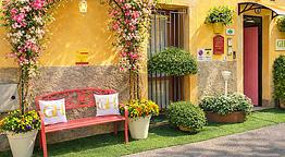 Giardino Giusti House & Court