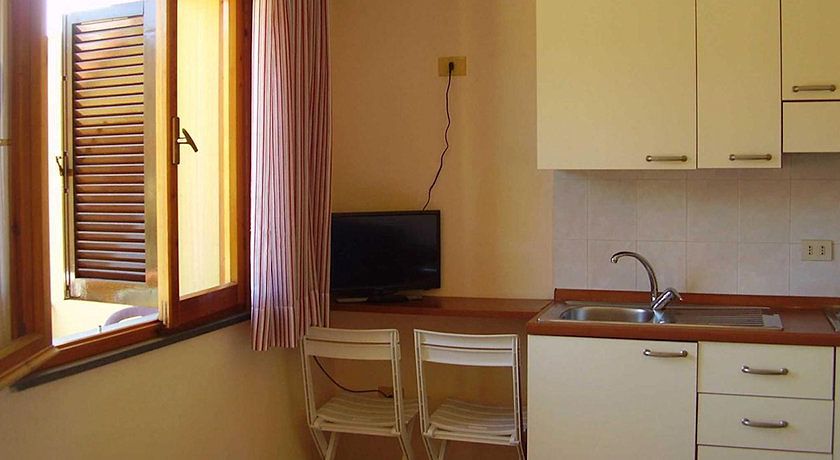 mini hotel easy time