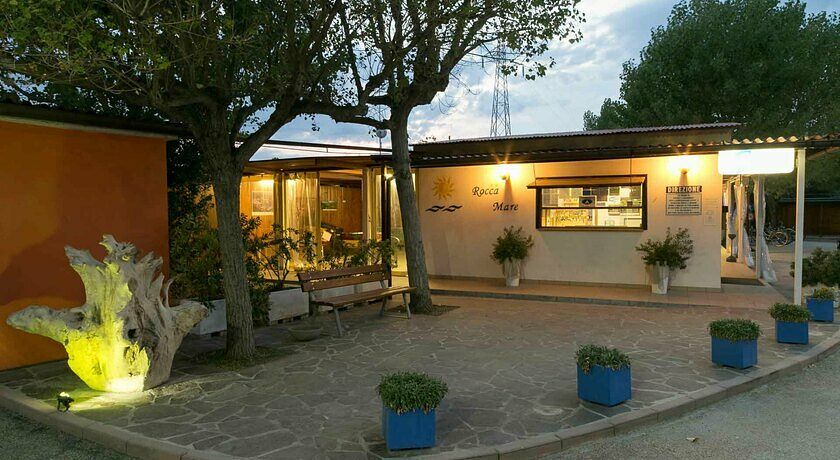 Camping Rocca Mare