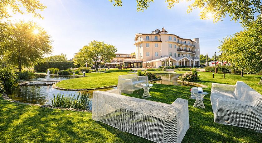 L'Araba Fenice Hotel & Resort