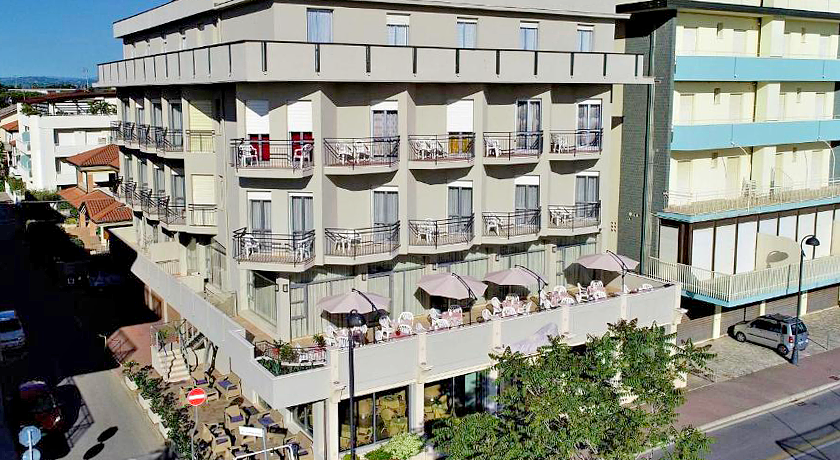 Hotel Dei Cesari