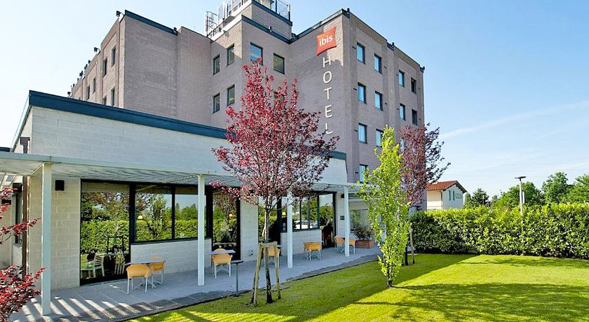 Hotel Ibis Firenze Prato Est