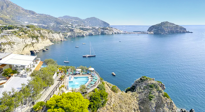 HOTEL PUNTA CHIARITO RESORT