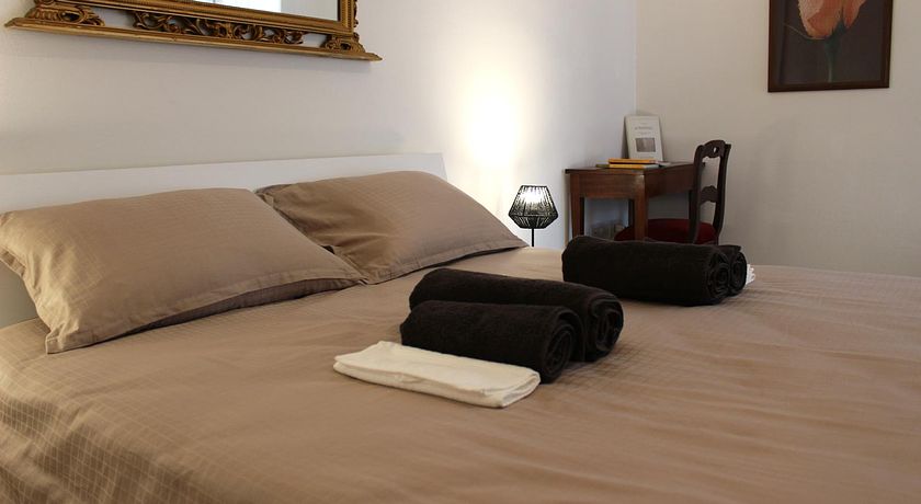 Rustic Apartment Tirano