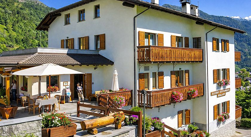 Albergo Ristorante Pizzeria Miralago