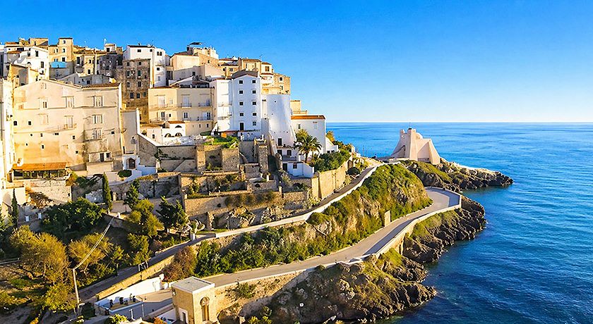 Sperlonga Resort apartments and rooms