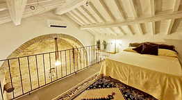 Mary wine house