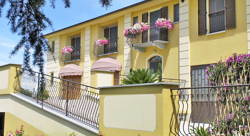 Bed and Breakfast CASCINA ROCCA