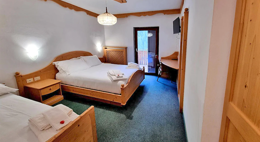 HOTEL PIZBOE'