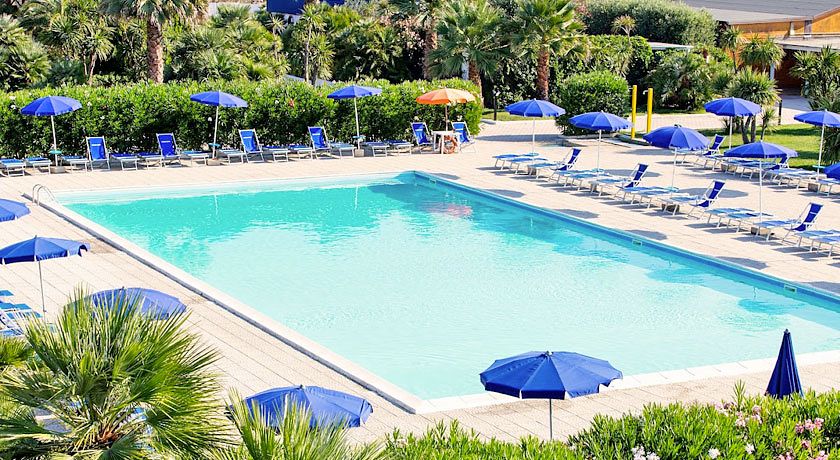 African Beach Villaggio Hotel