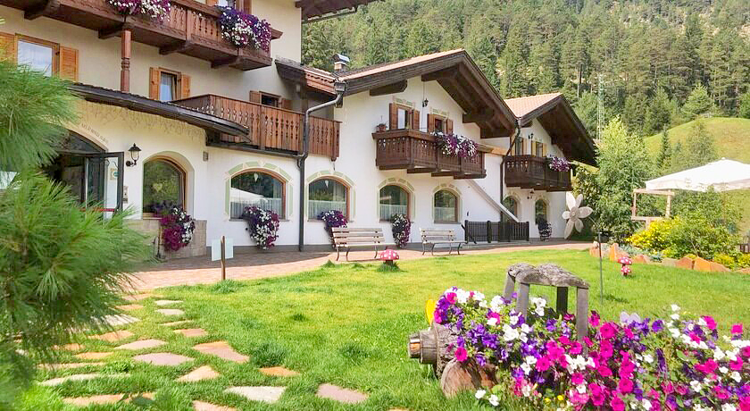 alpine touring hotel