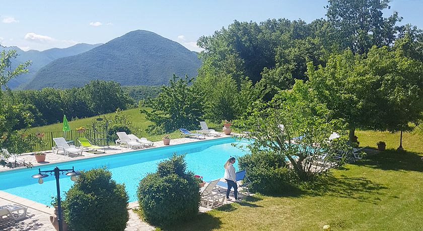 AGRITURISMO "SANTA SERENA"