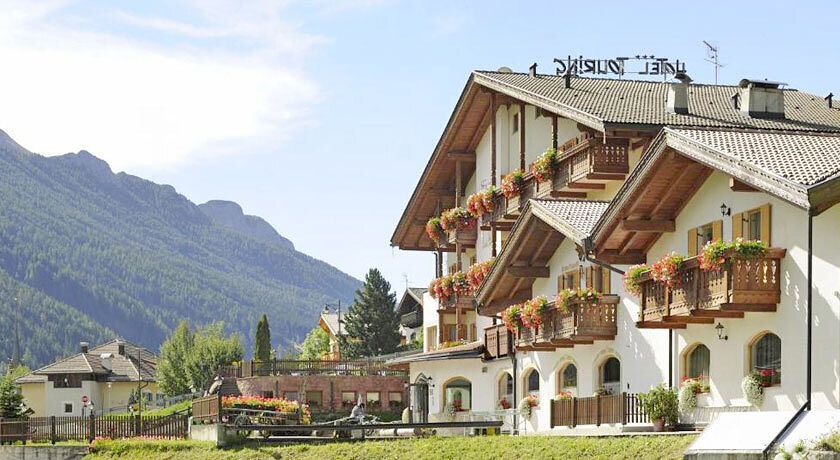 alpine touring hotel