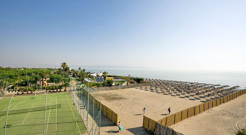 African Beach Villaggio Hotel