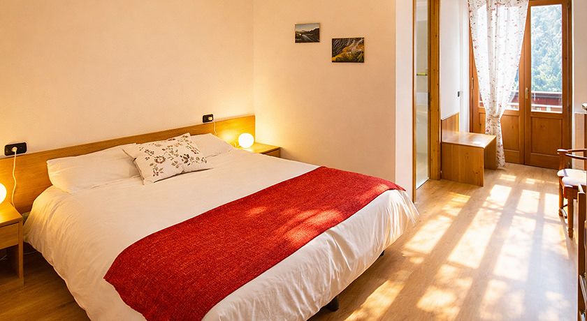 Albergo Ristorante Pizzeria Miralago