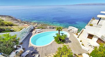 Residenza Turistica Alberghiera La Rosa sul Mare 