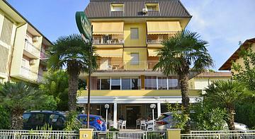 HOTEL LA PLAYA