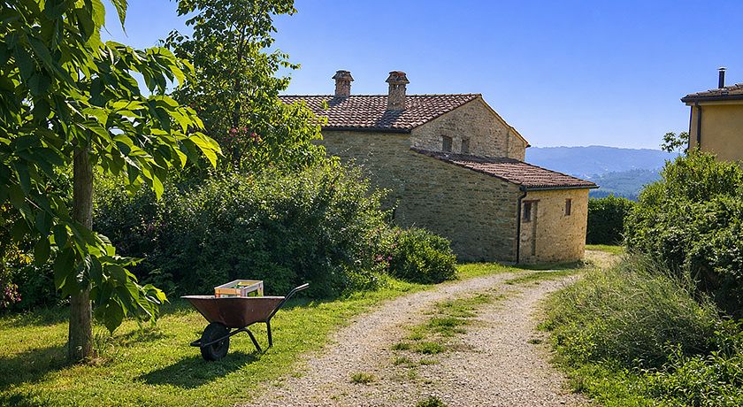 Fattoria Fontegeloni - Agriturismo e Az. Agr. Biologica 