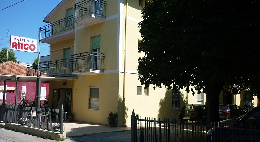 HOTEL ARGO