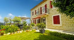 CasaBella 22 bed and breakfast- wellness for human and dogs