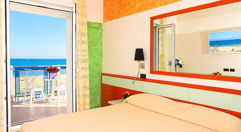 Vienna Mare Beach & SUP Hotel 