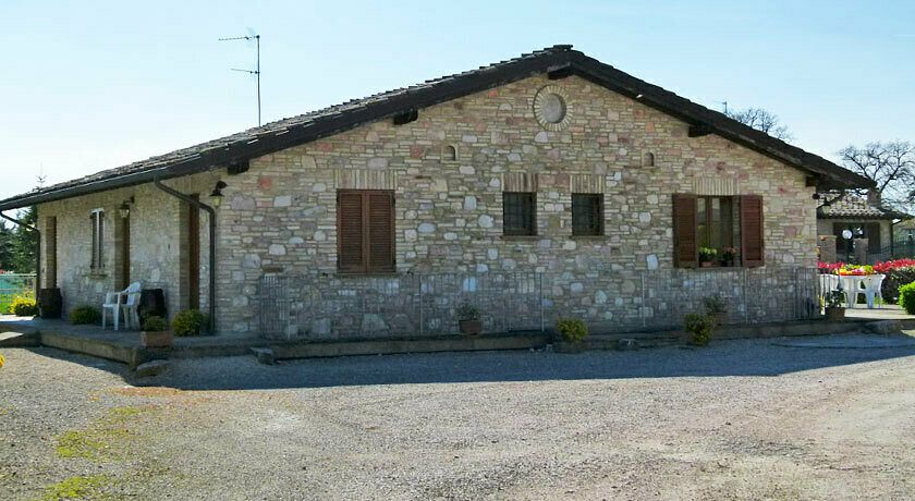 Agriturismo Giardino degli Olivi di Elisei Claudio