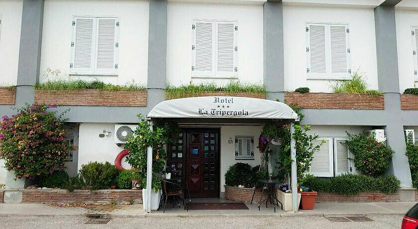 La TRIPERGOLA