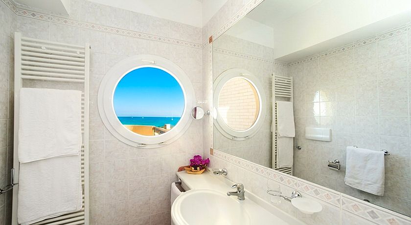 Vienna Mare Beach & SUP Hotel 