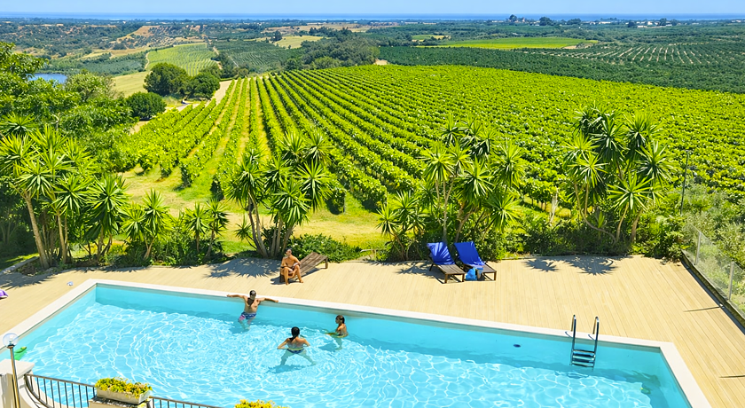 Agriturismo Vigna sui Laghi - Masseria Lanzolla