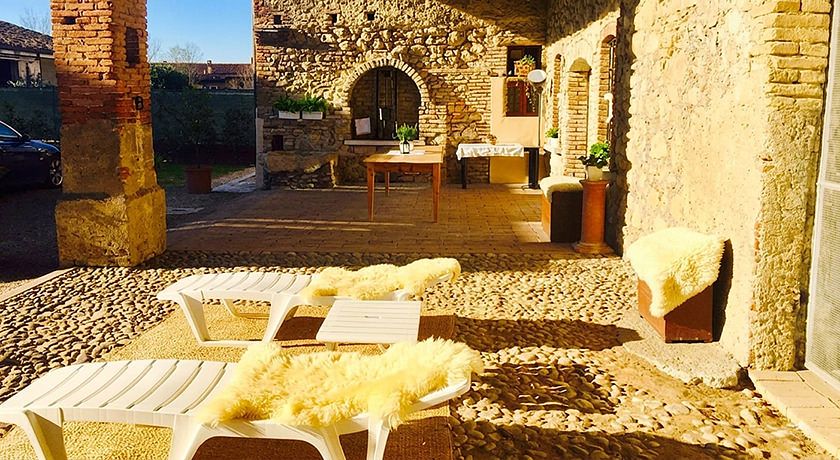 Antico Cascinale Lombardo b&b