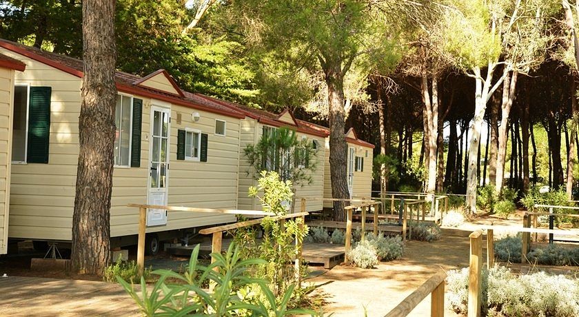 Giannella Camping - Campeggi animali ammessi | Zampa Vacanza
