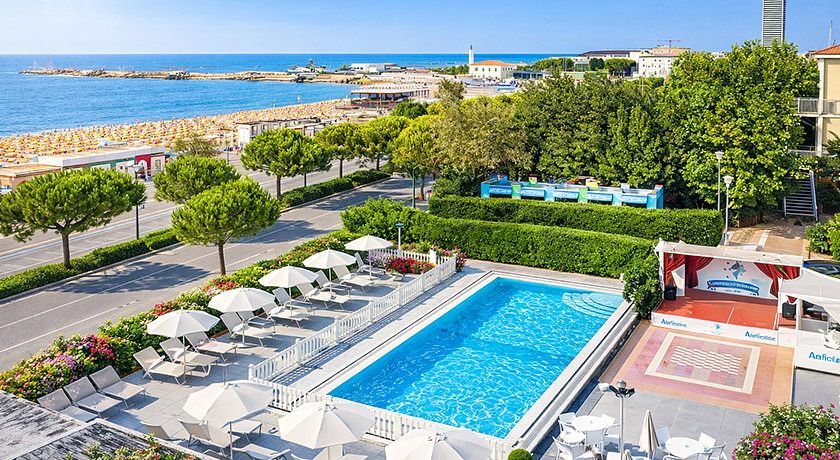 Hotel Promenade Universale