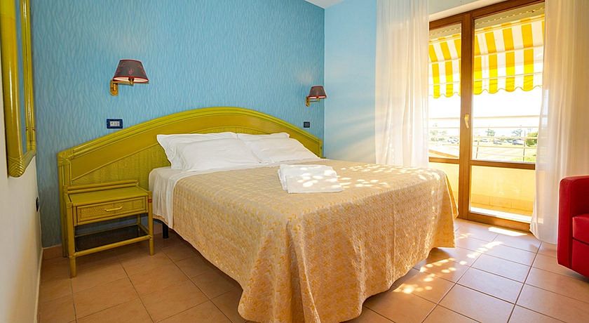 Hotel RIVADORO