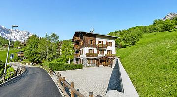 360° Viewpoint Alpine Apartments "Mont Rose"