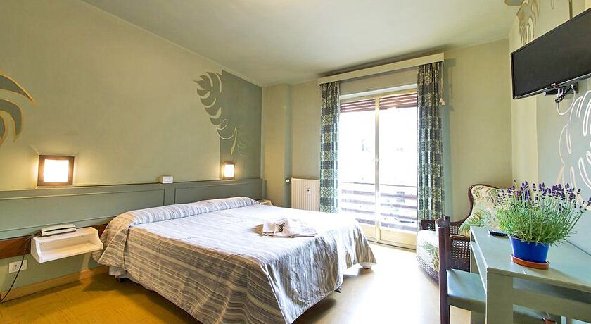 HOTEL RISTORANTE DELL'OLMO