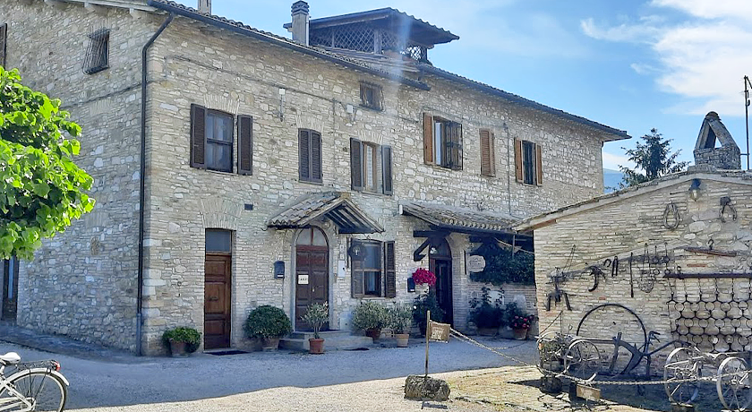 Agriturismo Giardino degli Olivi di Elisei Claudio