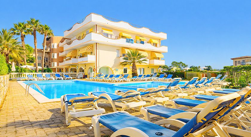 Hotel RIVADORO