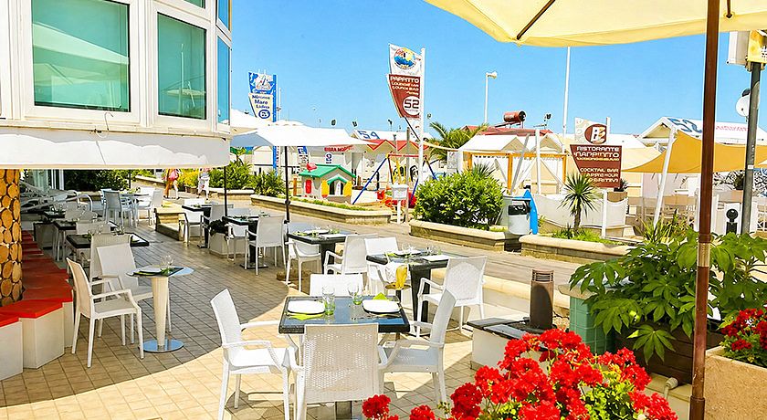 Vienna Mare Beach & SUP Hotel 