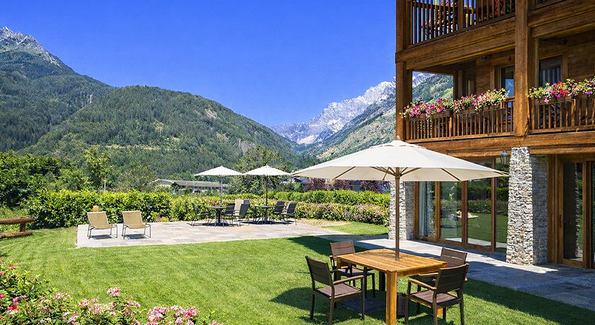 Hotel Les Montagnards