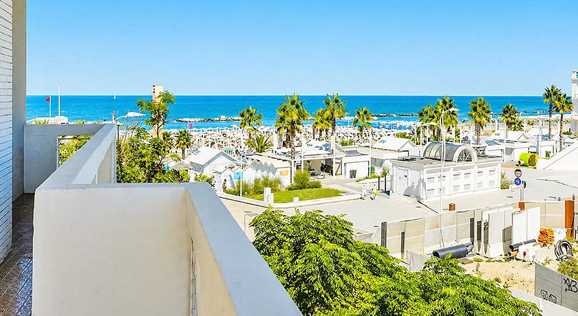 Vienna Mare Beach & SUP Hotel 