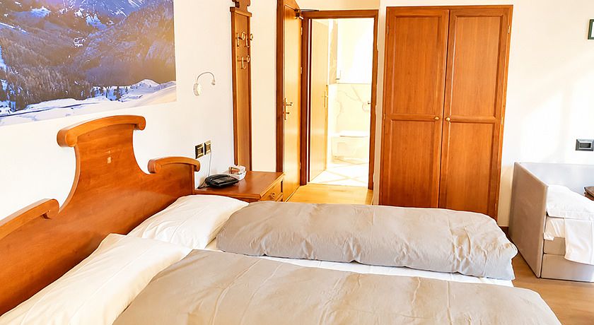 HOTEL MOENA